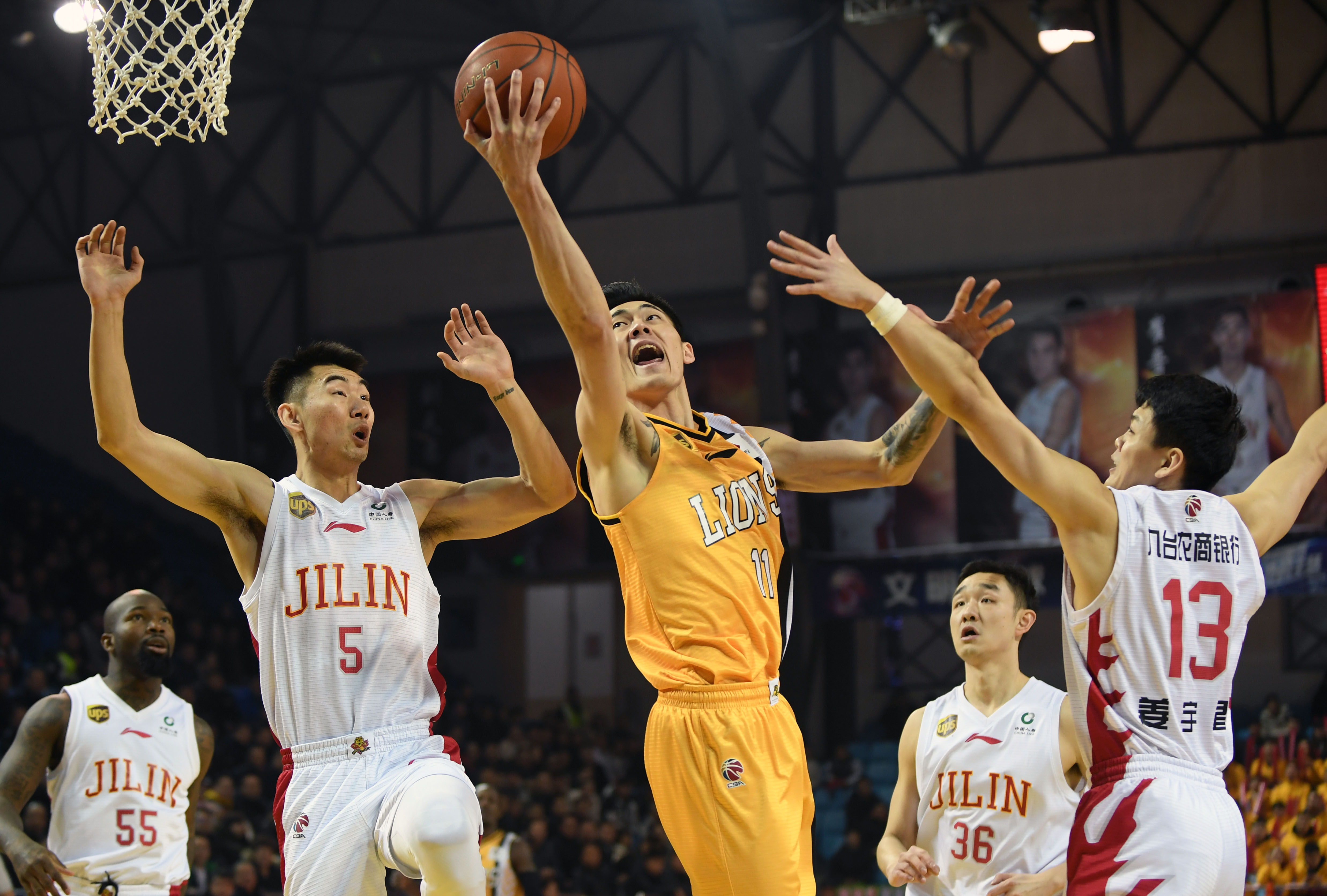 除此之外 除此之外